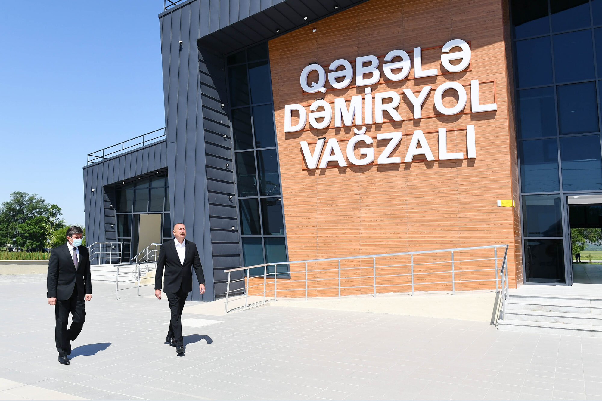 Qəbələ Dəmiryol Vağzalı — tamamlanmış bina
